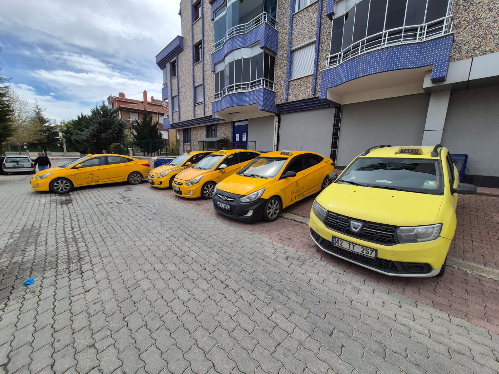 Konya Taksi | ☎️ (0542) 627 45 67 ☎️ Hemen Arayın
